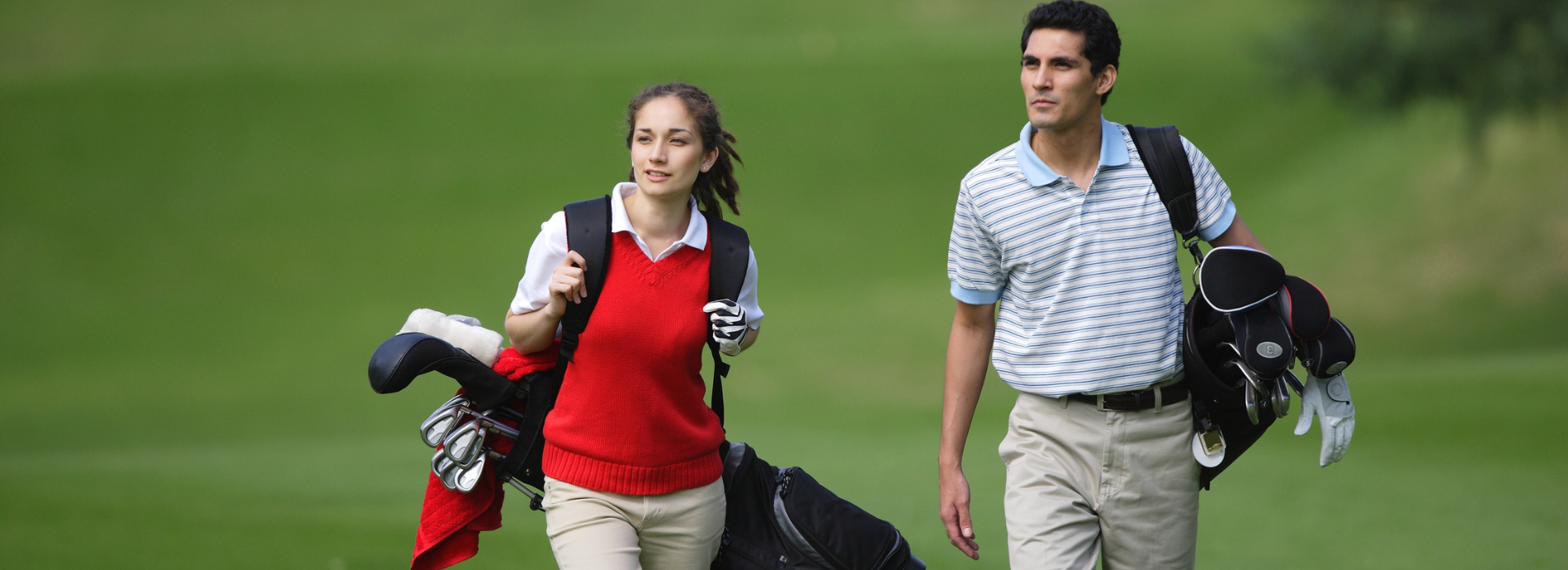 Golf Bag Essentials: Which Healthy Snacks Should Every Golfer Pack?
